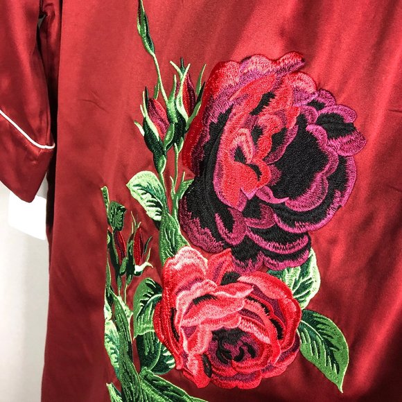 BED TO BRUNCH Satin Embroidered Rose Sleep Shirt Dress Size Small - Picture 9 of 10